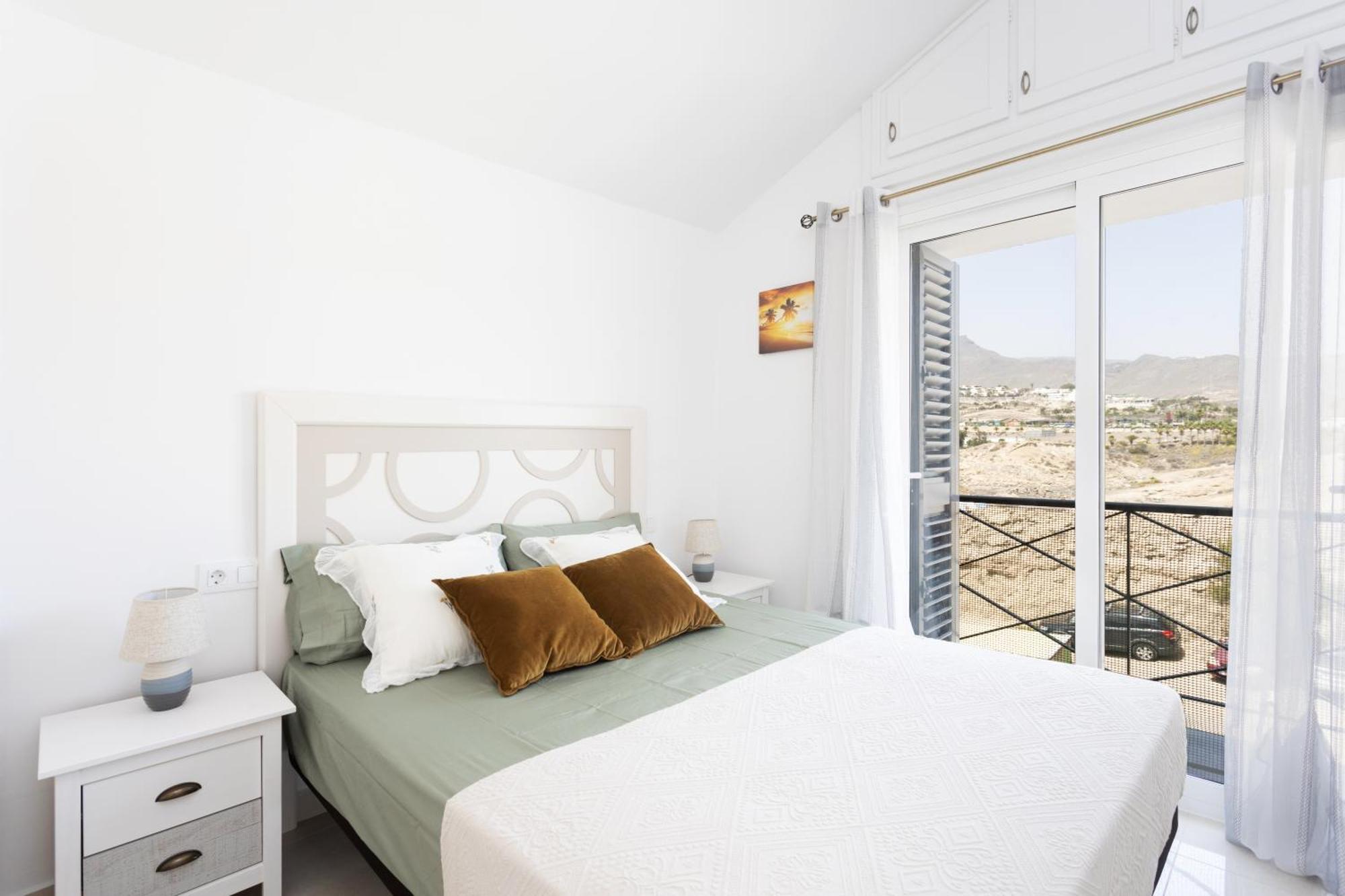 Classbnb - Two Apartments 250M From Las Americas Beach بلايا ذي لاس أميريكاس المظهر الخارجي الصورة