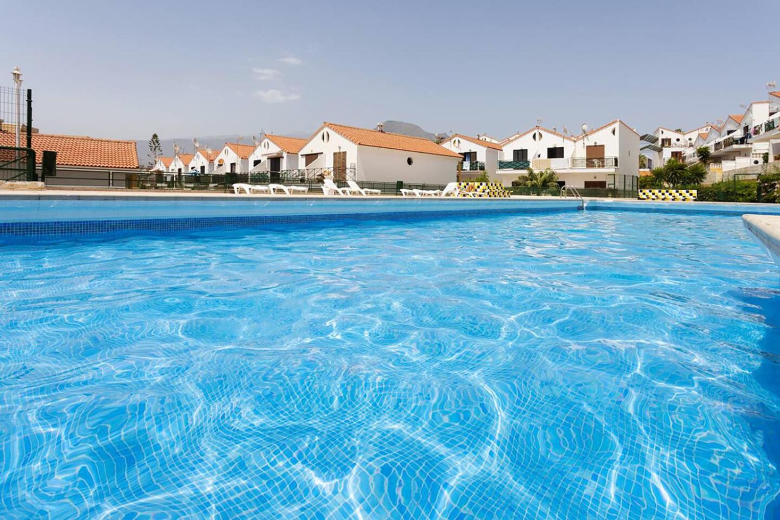 Classbnb - Two Apartments 250M From Las Americas Beach بلايا ذي لاس أميريكاس المظهر الخارجي الصورة